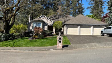 Building Photo - Cedar Mill, Gorgeous 3 bed 2.5 bath home. Walk through video