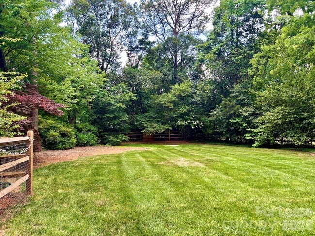 Building Photo - 6414 Greencove Dr