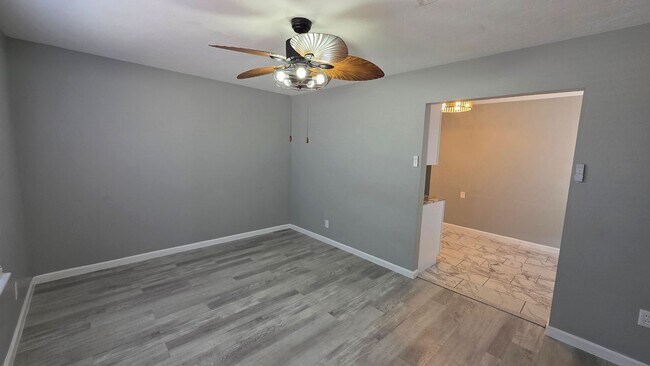 Building Photo - 3900 Rancho Dr