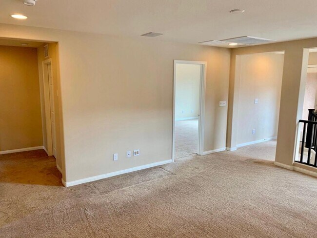 Building Photo - 10598 Tranquil Glade St