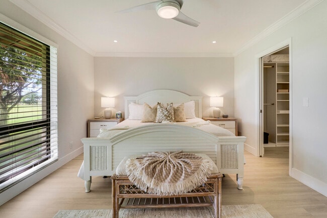 Building Photo - 438 Brackenwood Ln S