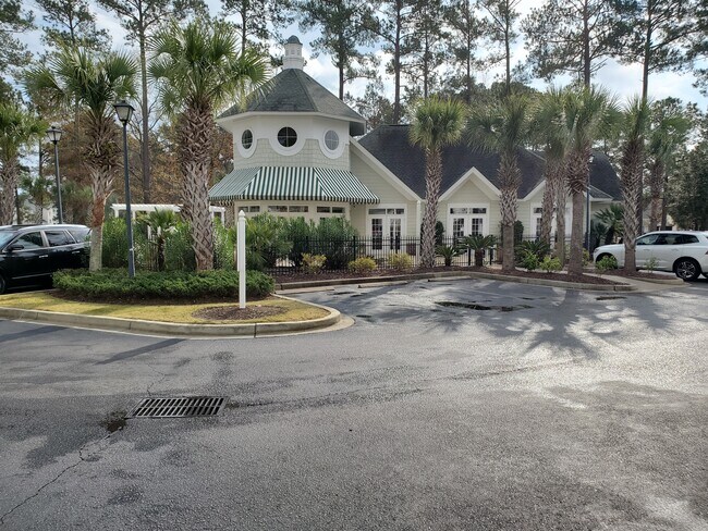 Community Clubhouse - 108 Cypress Point Ct #106-B