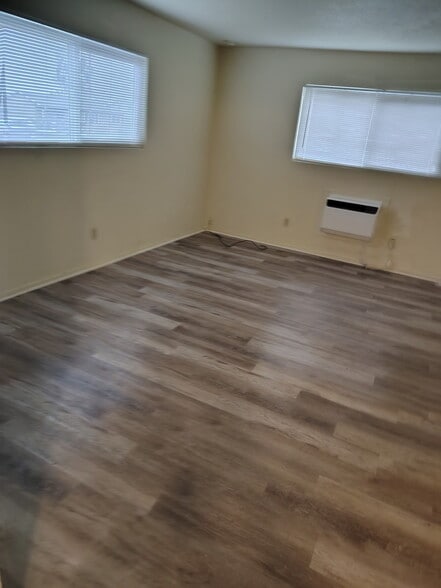 Building Photo - 730 Plumas Ave