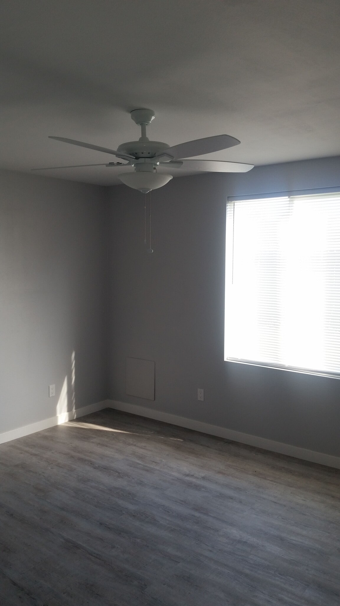 Right side of the bedroom - 550 W 106th St