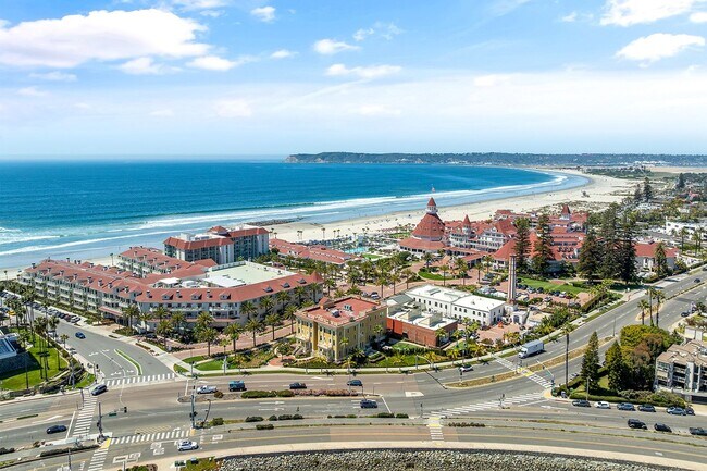 Building Photo - 1810 Avenida Del Mundo