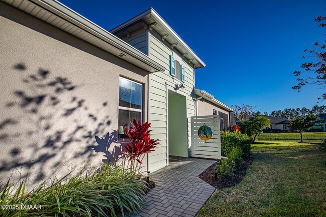 Building Photo - 225 St Somewhere Dr