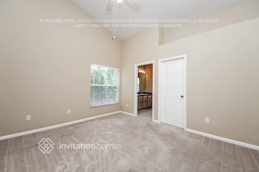 Building Photo - 33 Valleywood Dr