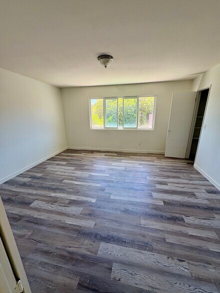 Building Photo - 2160 Via Robles