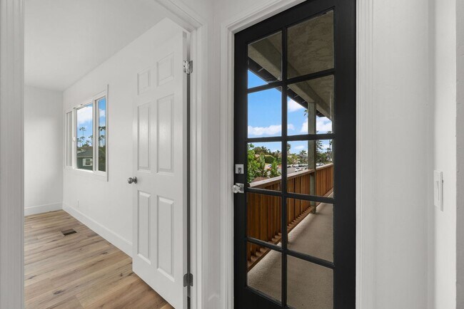 Building Photo - 4376 Del Monte