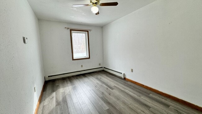Building Photo - 3779 Mitchell Ave