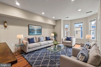 Building Photo - 23 Bates St NW