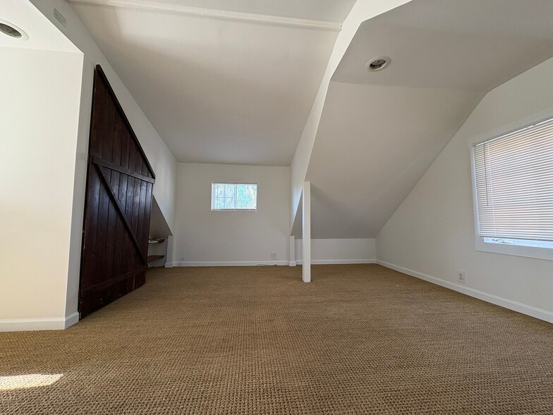 Building Photo - 1740 Whitefield Rd