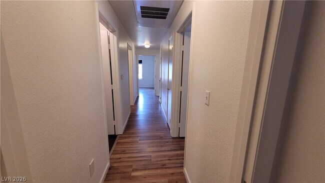 Building Photo - 2151 Hussium Hills St