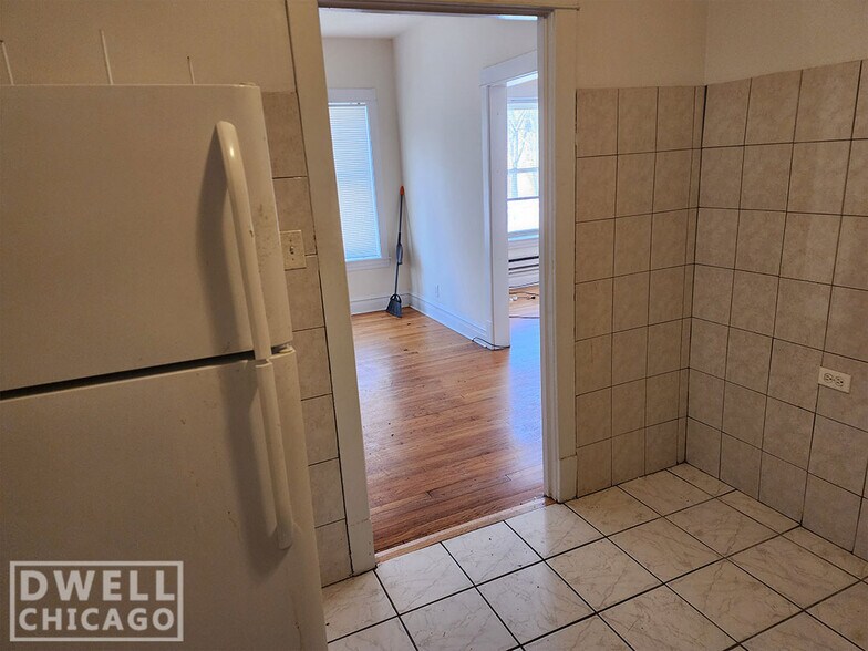 Building Photo - 2905 W George St