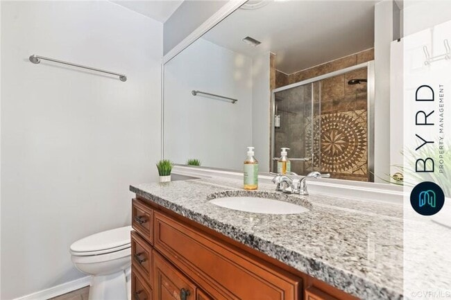 Building Photo - 206 Water Pointe Ct