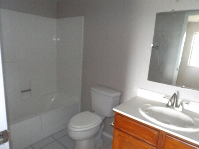 Building Photo - 7770 N 20th Ave