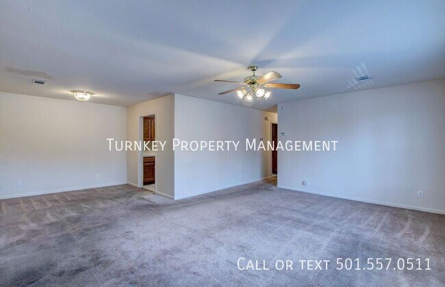 Building Photo - 5565 Springvale Rd