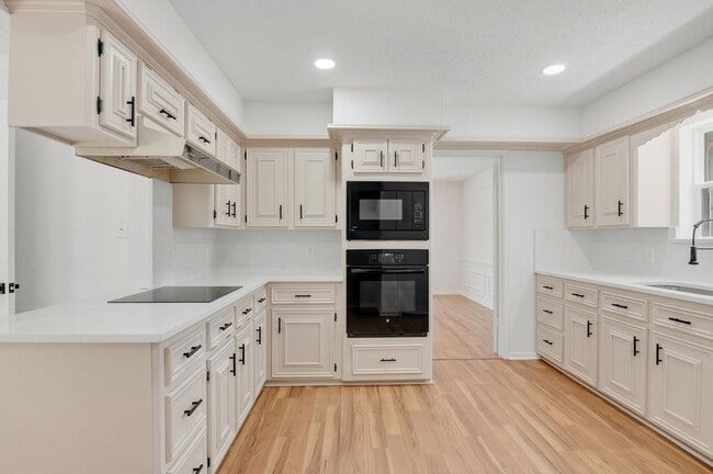 Building Photo - 17807 Asphodel Ln