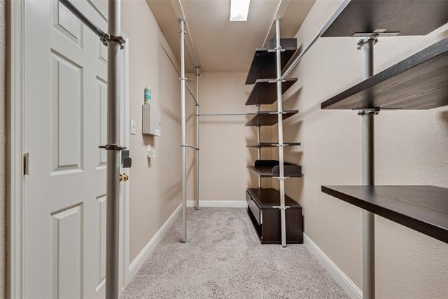 Building Photo - 3768 Menard Dr