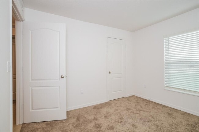 Building Photo - 1357 Brenway Dr