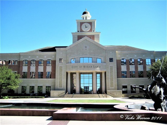 Building Photo - 2299 Lone Star Dr