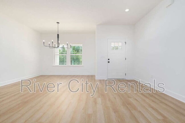 Building Photo - 2676 Halperns Way