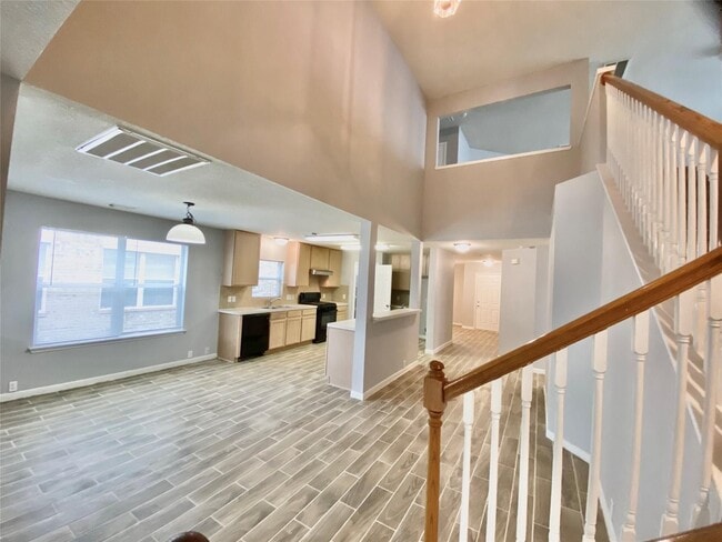 Building Photo - 17419 Prospect Meadows Dr