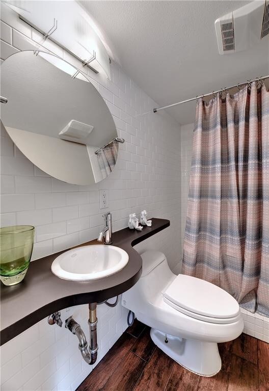 Building Photo - 2308 Enfield Rd