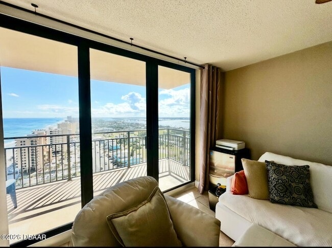 Building Photo - 3051 S Atlantic Ave