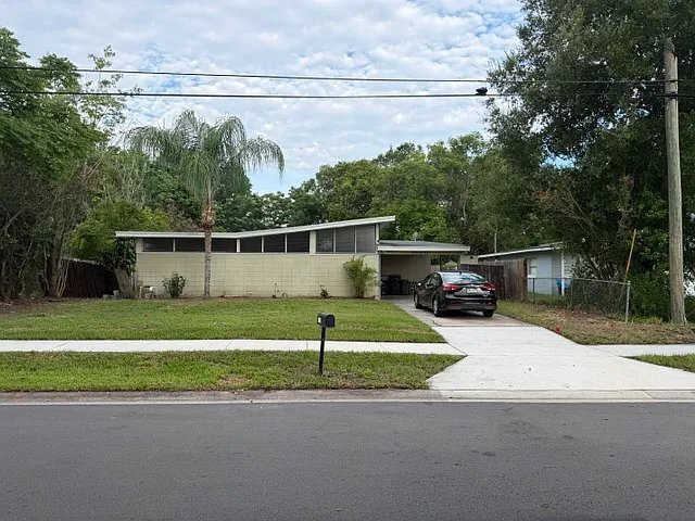 Building Photo - 2846 Hertha Ave