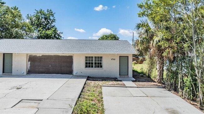 Primary Photo - 6740 Carnelian Ave