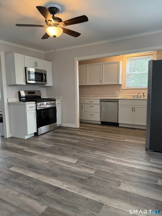 Building Photo - 192 High St