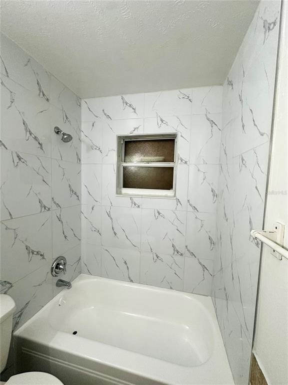 Building Photo - 5527 Bryson Dr