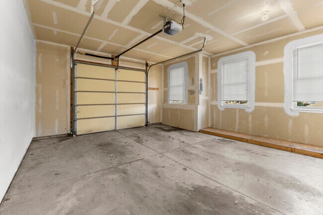 Building Photo - 13181 Turnberry Ct