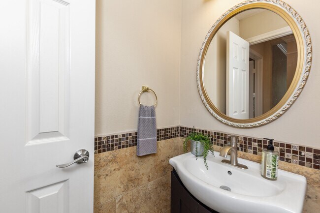 Building Photo - 3902 Misty Morn Ln