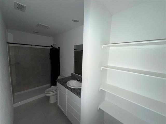 Building Photo - 153 Thresher Ln