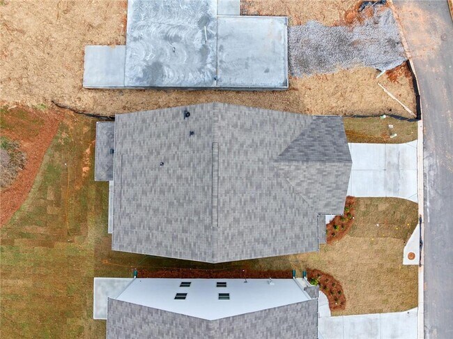 Building Photo - 6072 Knickerbocker St