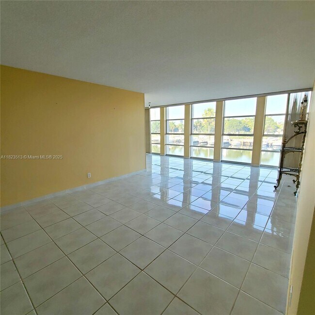 Building Photo - 601 Three Islands Boulevard