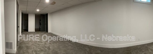 Building Photo - 316 N 13th St