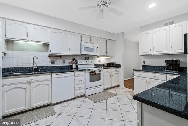 Building Photo - 5804 Canvasback Rd