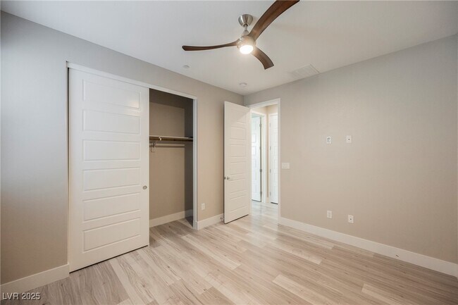 Building Photo - 11262 Cactus Tower Ave