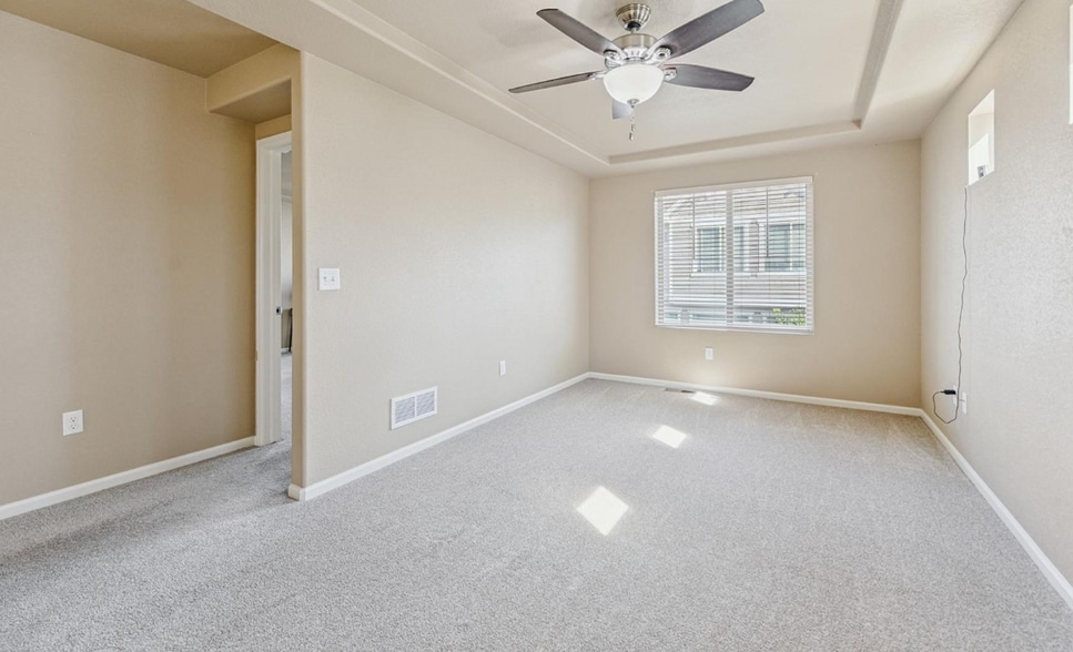 Building Photo - 8356 Longleaf Ln