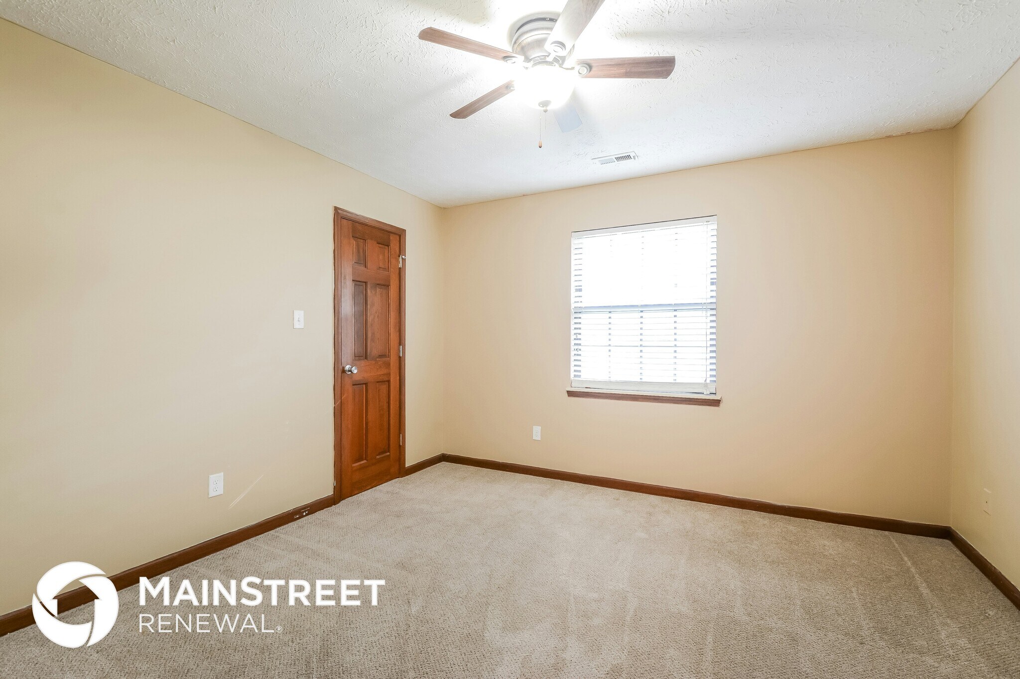 Building Photo - 809 Delray Dr