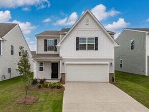 Building Photo - New constructed 5 bed 3 Bath Inman SC