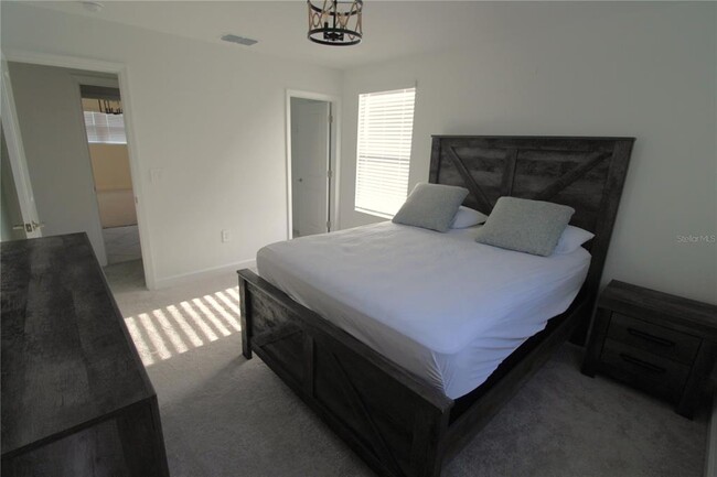 Building Photo - 15233 Sea Salt Wy