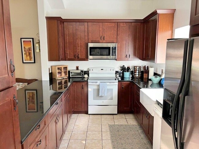 Building Photo - BEAUTIFULLY REMODELED 2 STORY VACAVILLE *S...