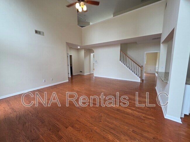 Building Photo - 1713 Paramore Pl NE