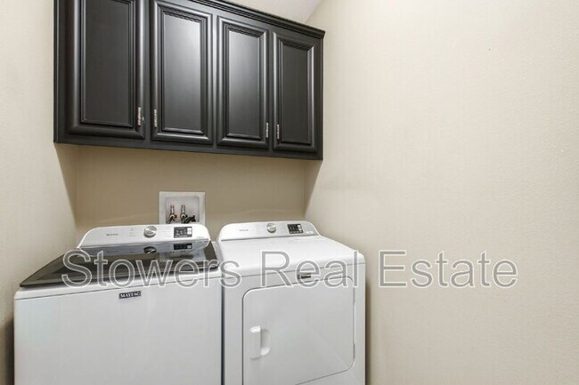 Building Photo - 7730 Stoneleaf Rd