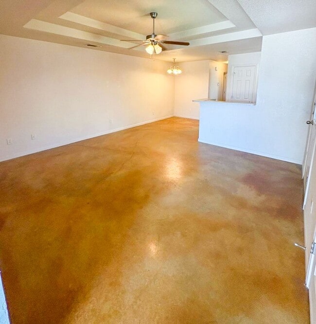 Building Photo - 1402 Powder River Dr