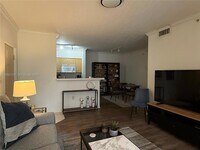Building Photo - 6831 SW 44th St